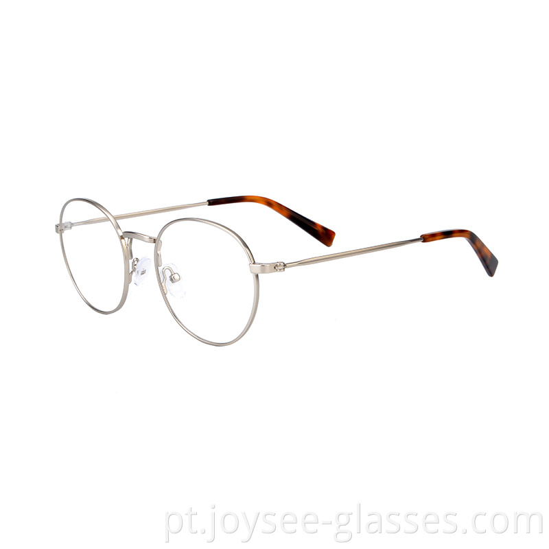 Round Retro Eyewear Frames 1